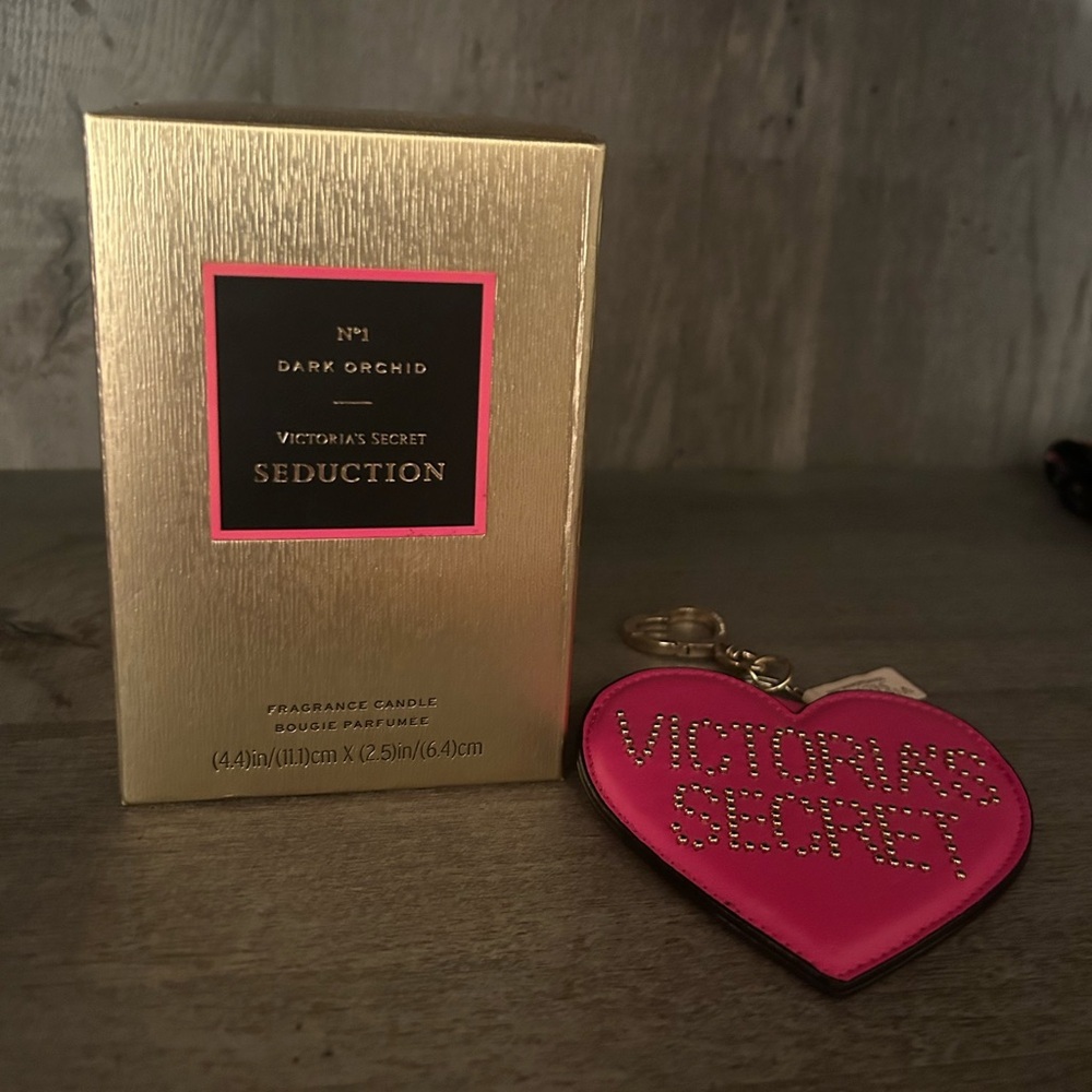 Victoria's Secret Limited Edition Candle with Pink Heart Keychain